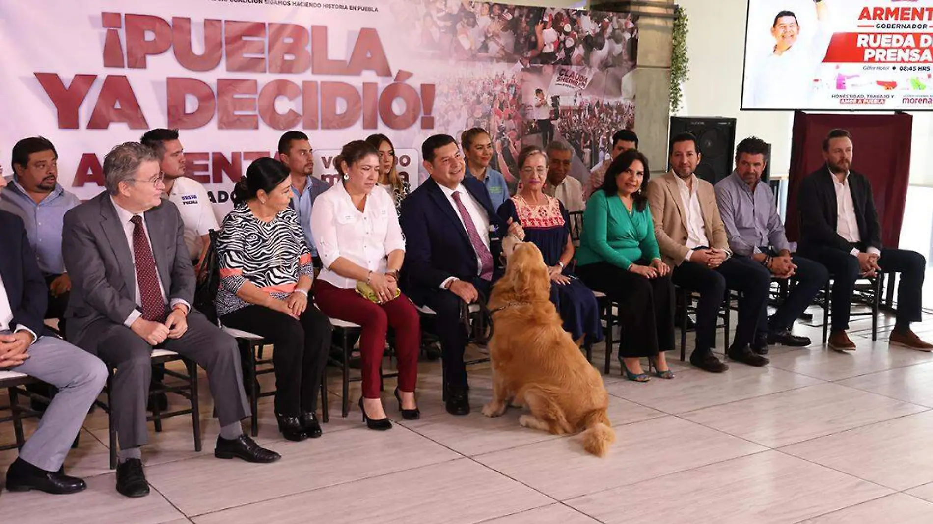 El candidato a la gubernatura de la alianza “Sigamos Haciendo Historia”, Alejandro Armenta Mier